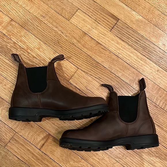 Blundstone Brown Ankle Boots - Picture 10 of 14
